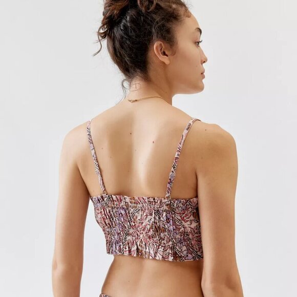 NWT UO Out From Under Jasmine Cropped Purple Ruffle Cami - Picture 3 of 9